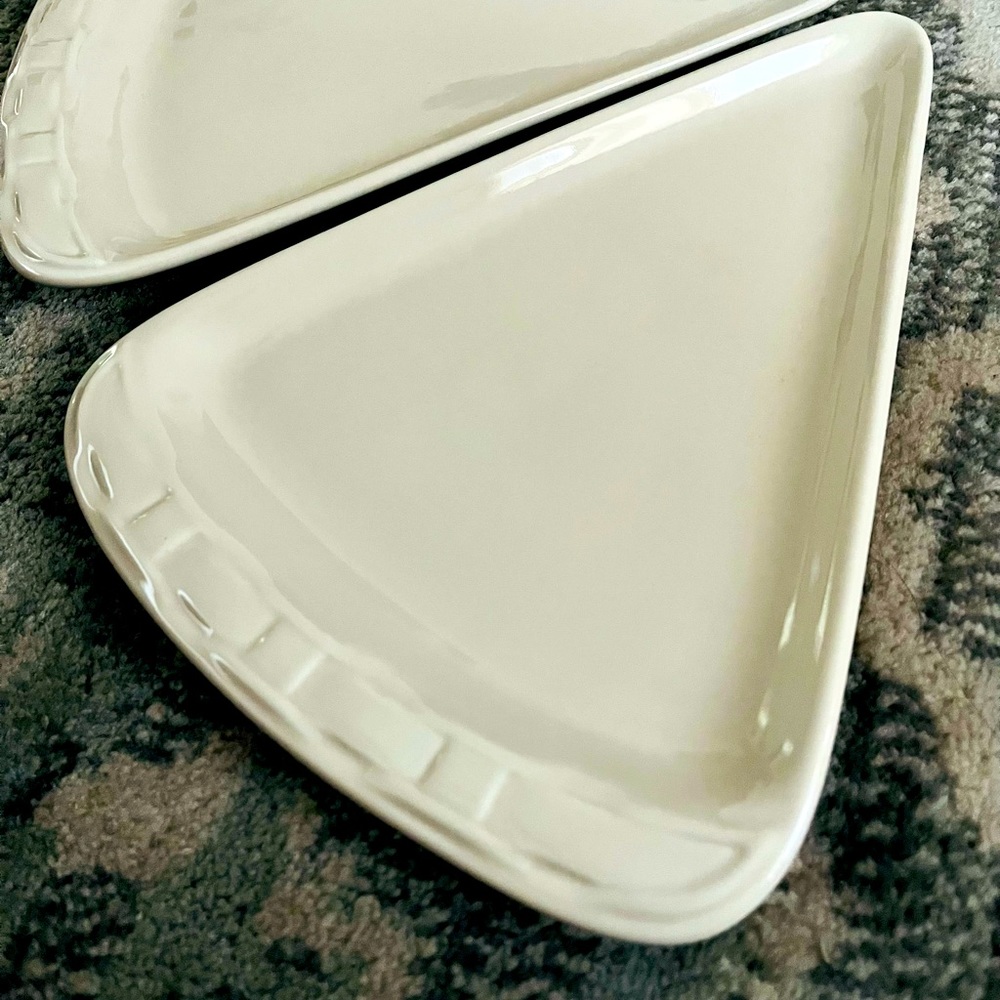 Longaberger Pottery Pizza Plates New Set of 4 Woven Traditions Ivory Pattern